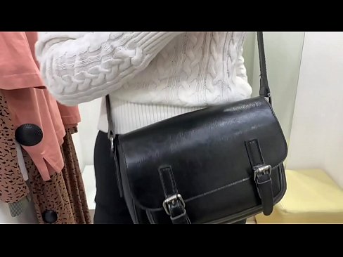 ❤️ Masturbation poblach den ghalla òg FeralBerry le dildo anns an t-seòmar suidheachaidh ❤️  Porn anal  aig gd.sitevox.top ️❤